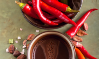 cayenne pepper-kakao-ceremonialne-ceremonial-cacao
